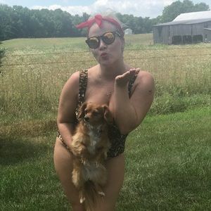 Meet your Posher, Jenna